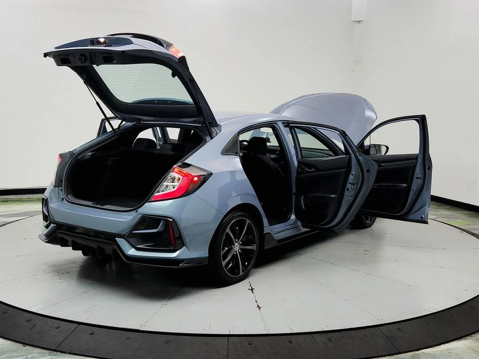 2021 Honda Civic 10th Gen - Image 11 of 31