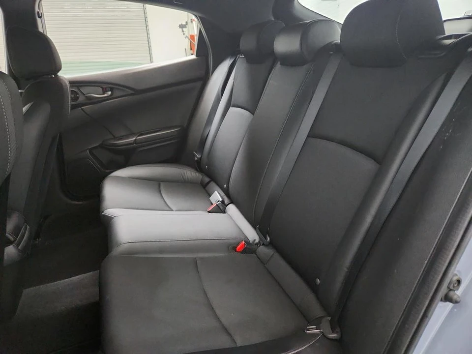 2021 Honda Civic 10th Gen - Image 21 of 31