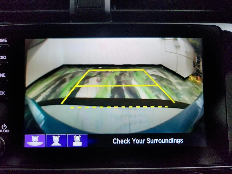 2021 Honda Civic 10th Gen - Image 17 of 31
