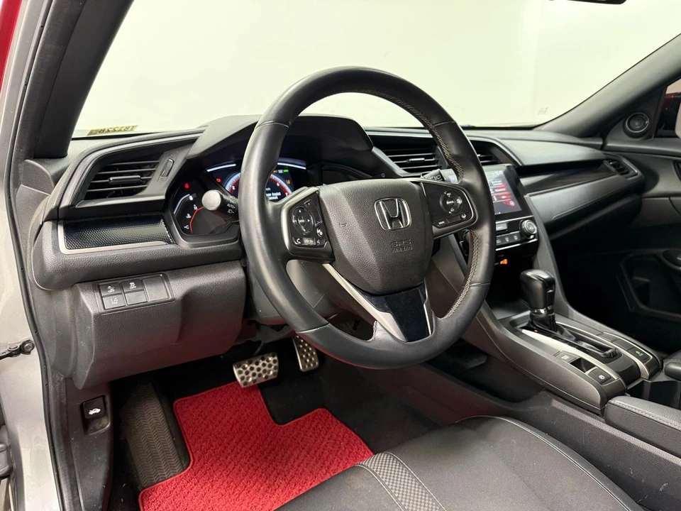 2021 Honda Civic 10th Gen - Image 12 of 21