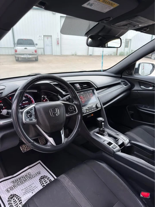 2021 Honda Civic 10th Gen - Image 5 of 9