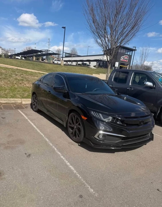 2021 Honda Civic 10th Gen - Image 4 of 9