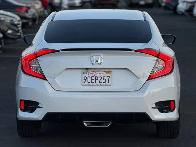 2021 Honda Civic 10th Gen - Image 8 of 12