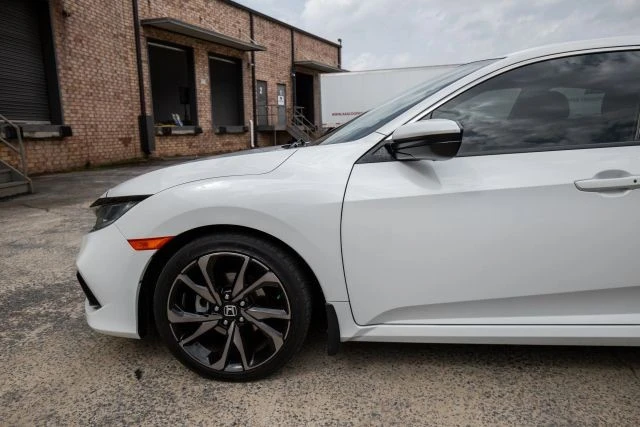 2021 Honda Civic 10th Gen - Image 4 of 21