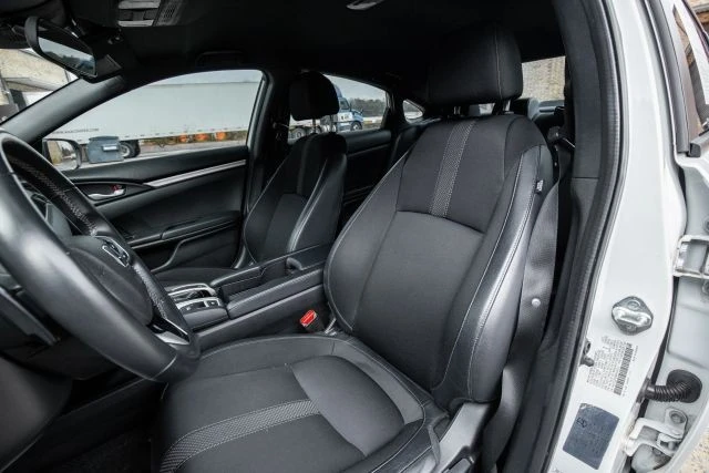 2021 Honda Civic 10th Gen - Image 18 of 21