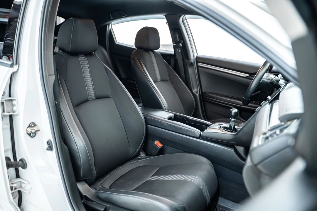 2021 Honda Civic 10th Gen - Image 30 of 31