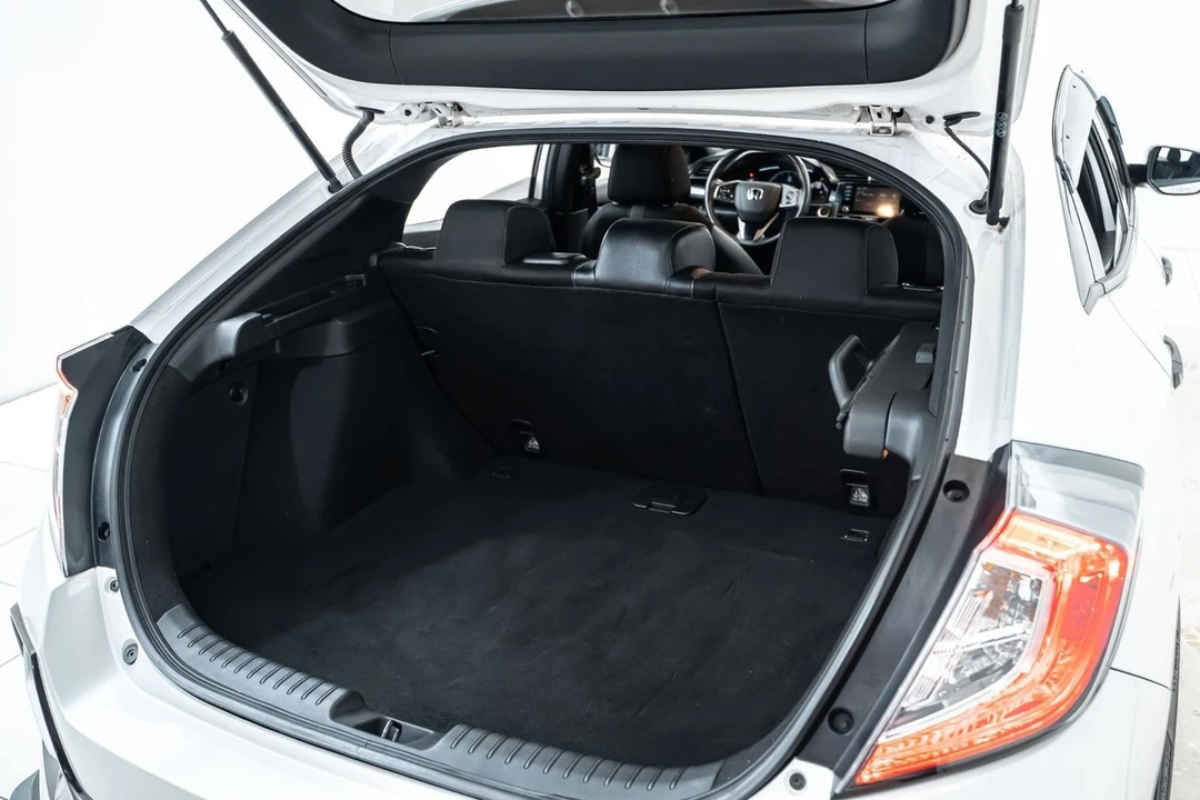 2021 Honda Civic 10th Gen - Image 24 of 31