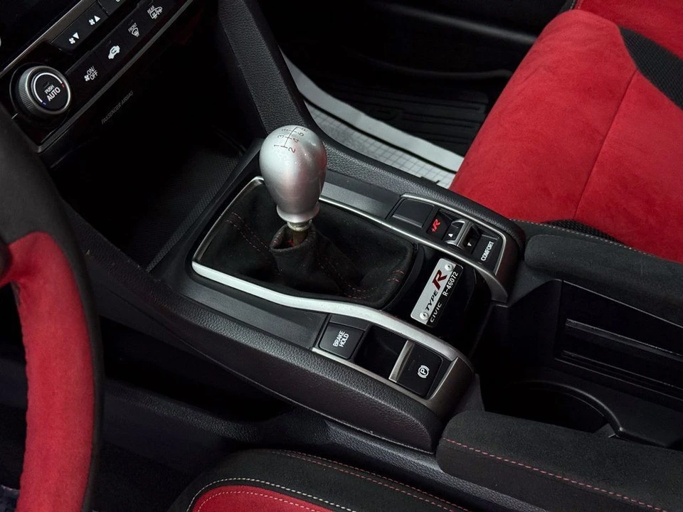 2021 Honda Civic 10th Gen - Image 15 of 21