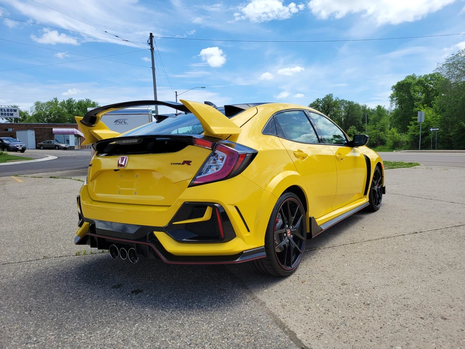 2021 Honda FK8 Civic Type R - Image 9 of 31