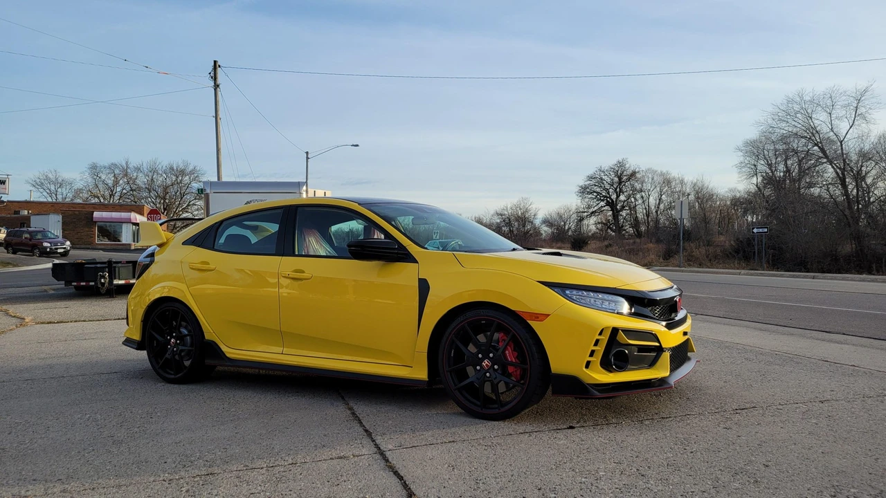 2021 Honda FK8 Civic Type R - Image 28 of 31