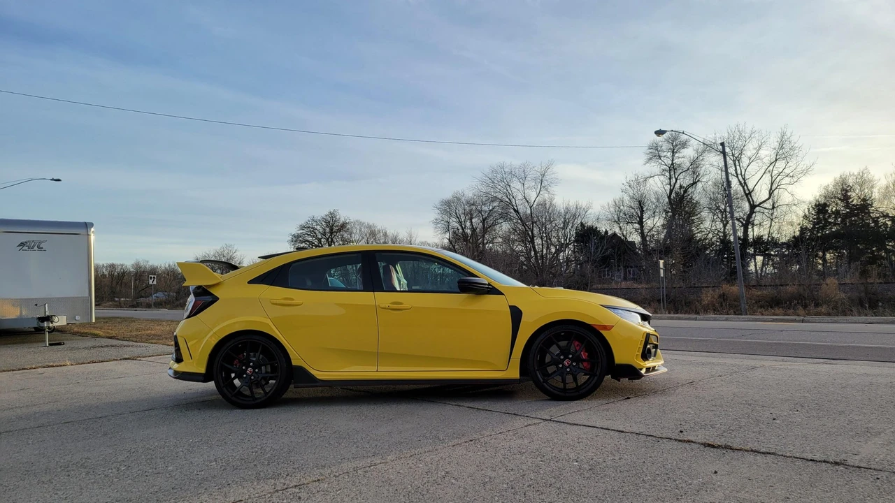 2021 Honda FK8 Civic Type R - Image 31 of 31