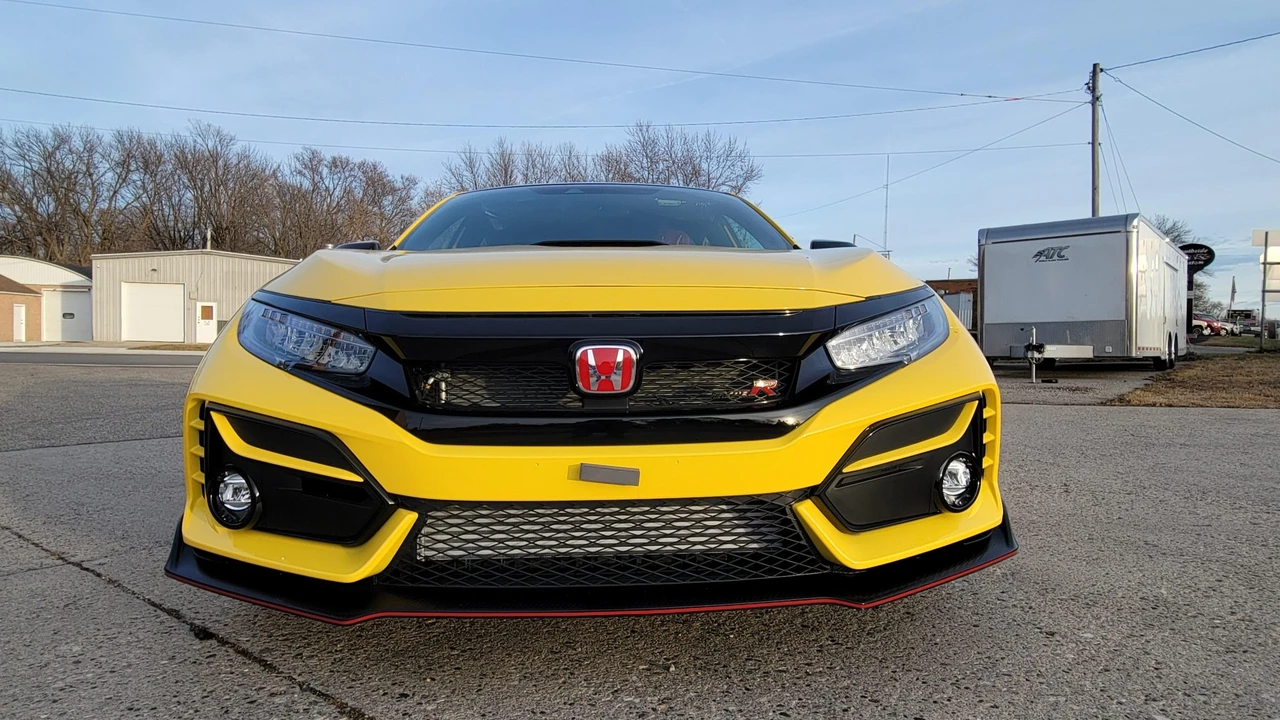 2021 Honda FK8 Civic Type R - Image 23 of 31
