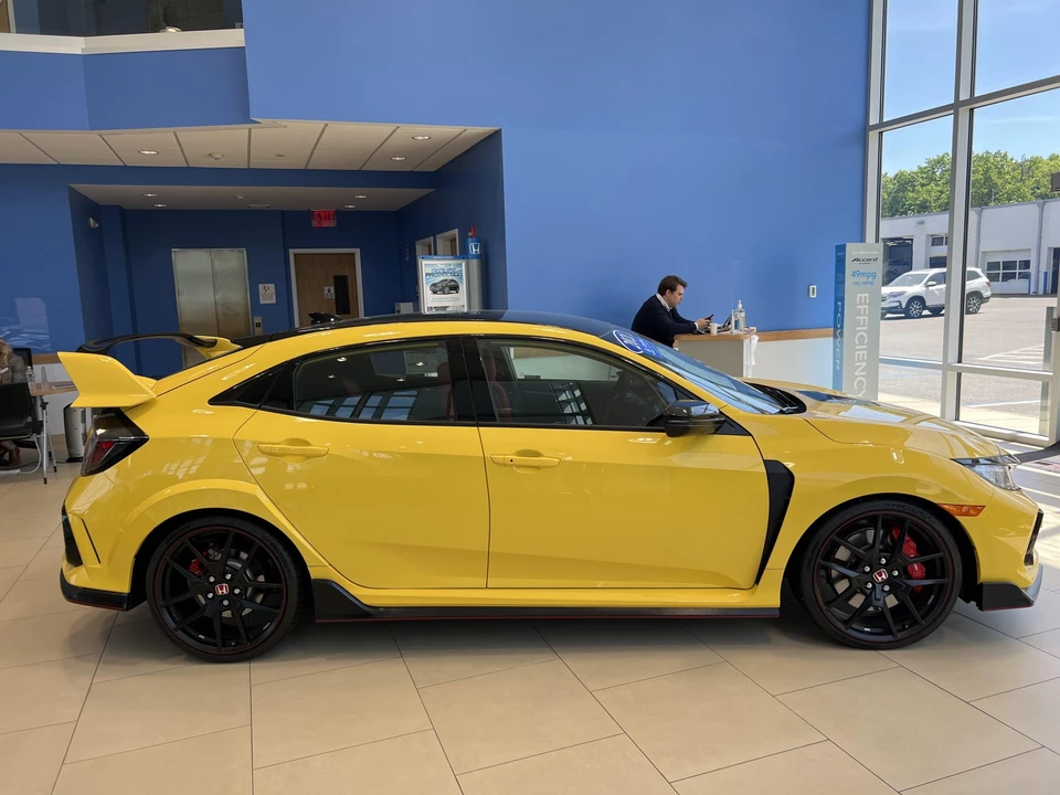 2021 Honda FK8 Civic Type R - Image 12 of 31