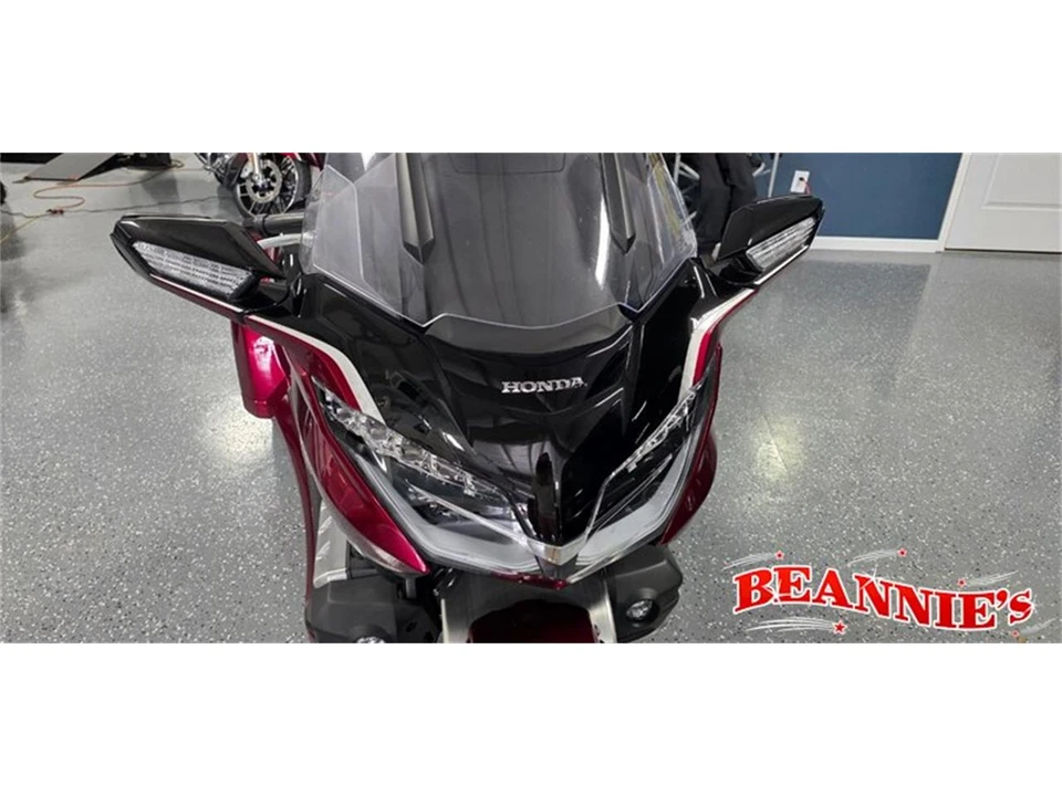 2021 Honda Gold Wing - Image 5 of 10