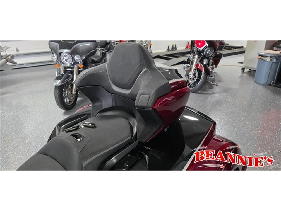 2021 Honda Gold Wing - Image 7 of 10