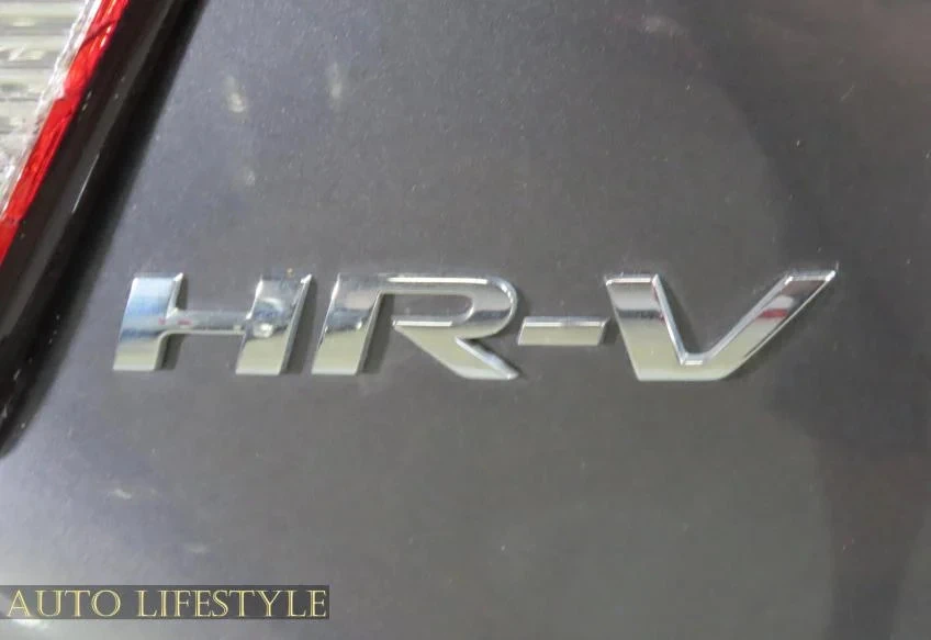 2021 Honda HR-V 2nd Gen - Image 14 of 21