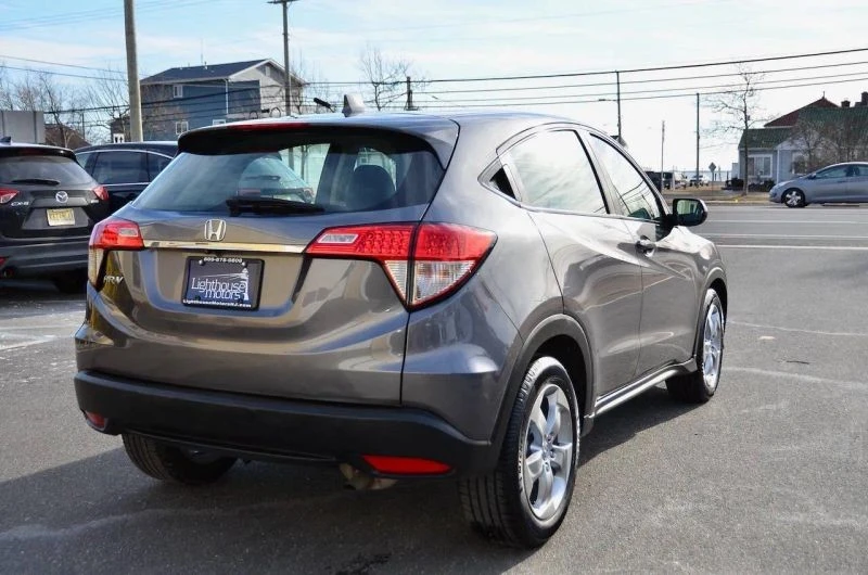 2021 Honda HR-V 2nd Gen - Image 10 of 12