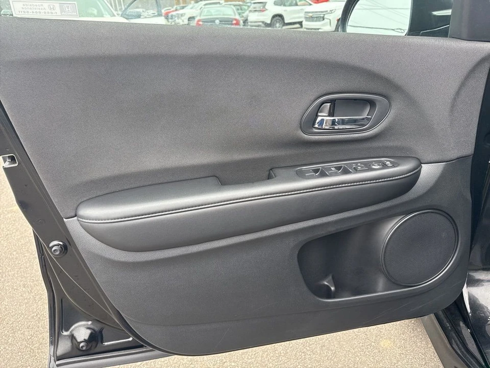 2021 Honda HR-V 2nd Gen - Image 9 of 12