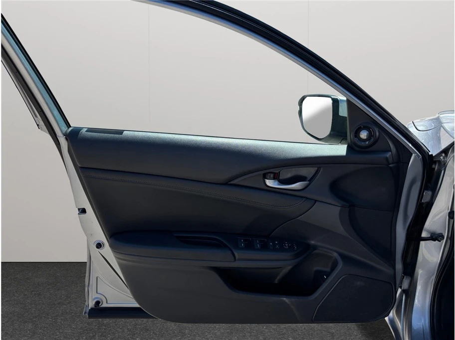 2021 Honda Insight 3rd Gen - Image 19 of 21