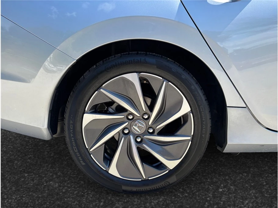 2021 Honda Insight 3rd Gen - Image 14 of 21