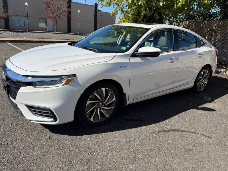 2021 Honda Insight 3rd Gen - Image 3 of 12