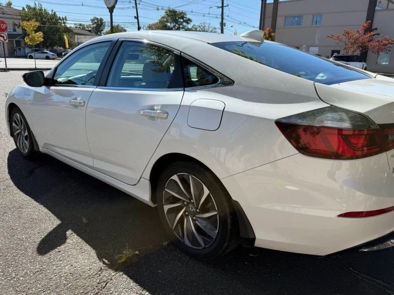 2021 Honda Insight 3rd Gen - Image 5 of 12