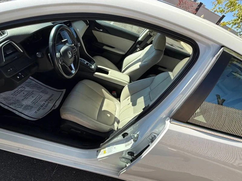 2021 Honda Insight 3rd Gen - Image 9 of 12