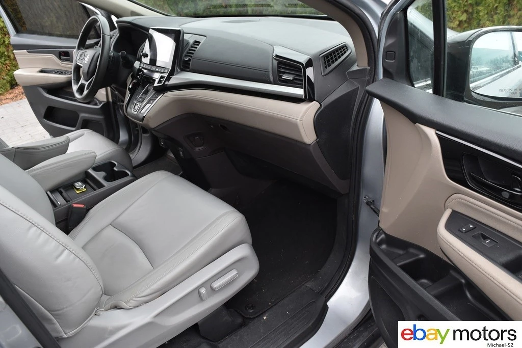 2021 Honda Odyssey - Image 17 of 24