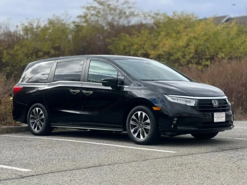 2021 Honda Odyssey - Image 2 of 12