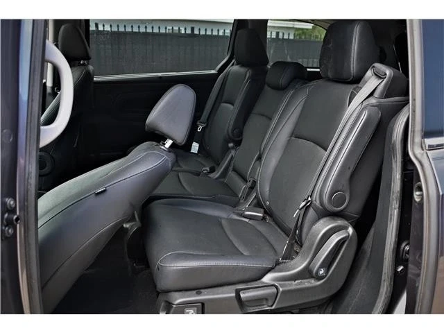 2021 Honda Odyssey - Image 16 of 18