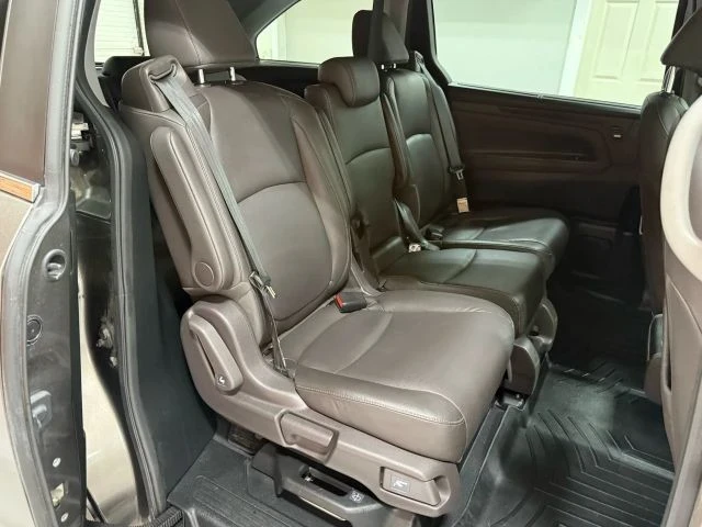 2021 Honda Odyssey - Image 16 of 21