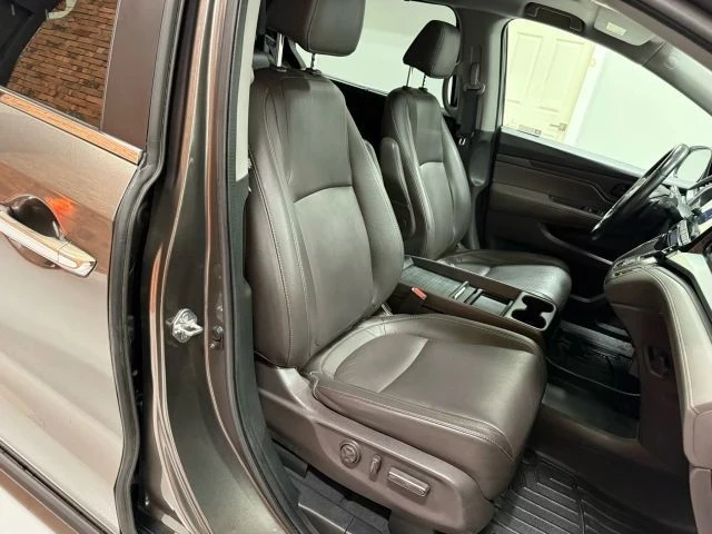 2021 Honda Odyssey - Image 19 of 21