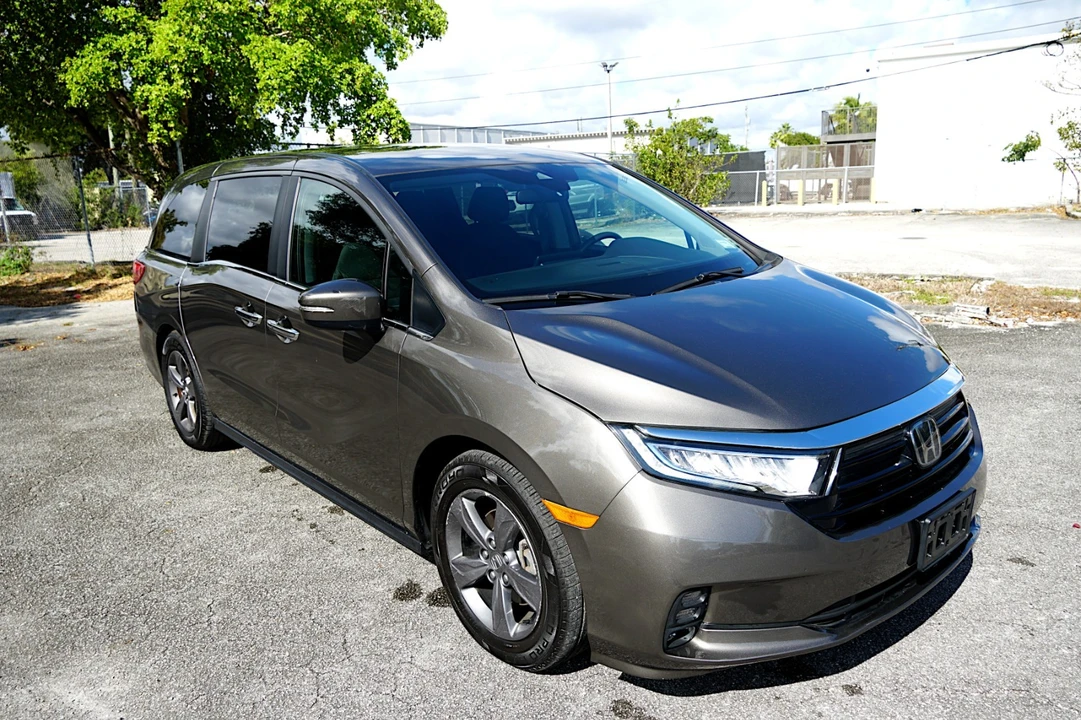 2021 Honda Odyssey - Image 15 of 21