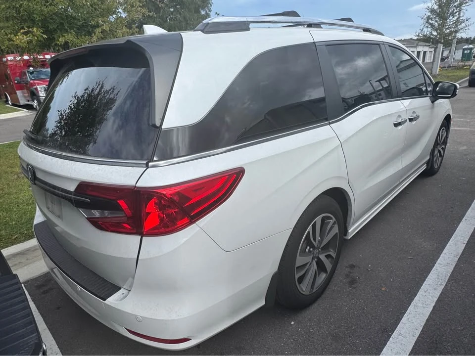 2021 Honda Odyssey - Image 2 of 6