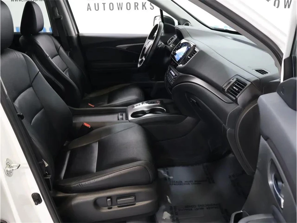 2021 Honda Pilot 3rd Gen - Image 29 of 31