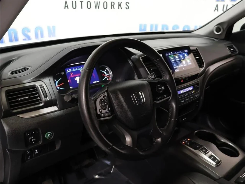 2021 Honda Pilot 3rd Gen - Image 12 of 31