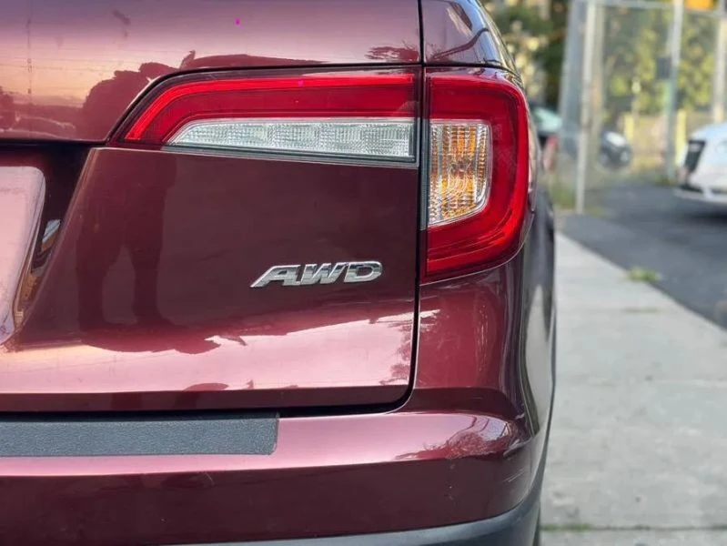 2021 Honda Pilot 3rd Gen - Image 7 of 12