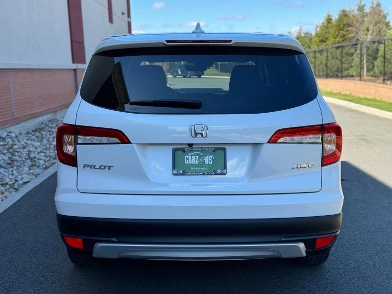 2021 Honda Pilot 3rd Gen - Image 6 of 12