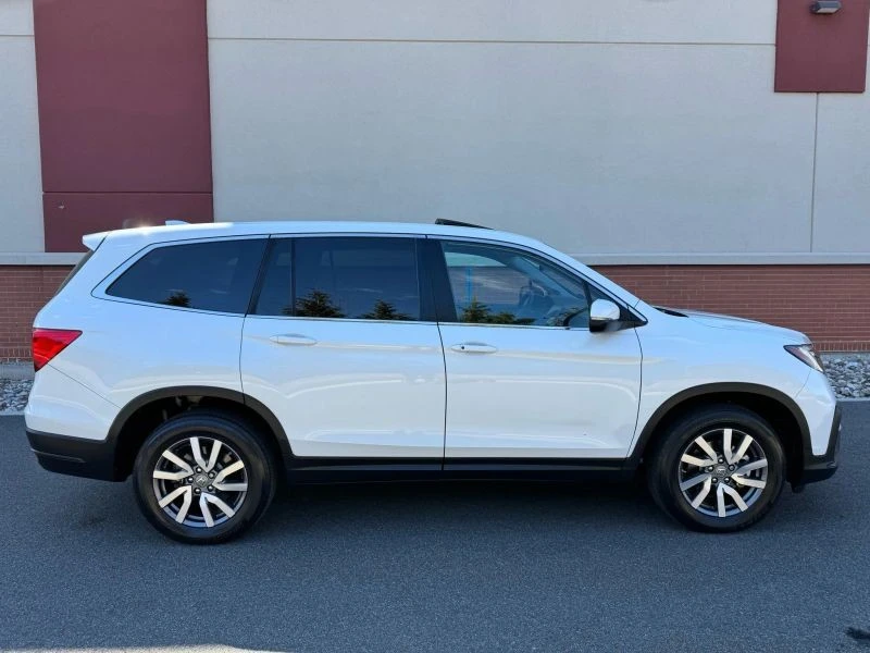 2021 Honda Pilot 3rd Gen - Image 4 of 12