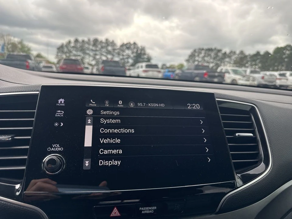 2021 Honda Pilot 3rd Gen - Image 21 of 21