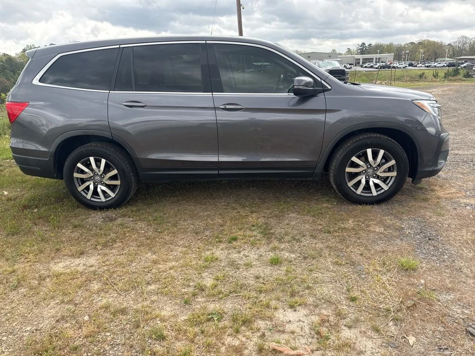 2021 Honda Pilot 3rd Gen - Image 4 of 21