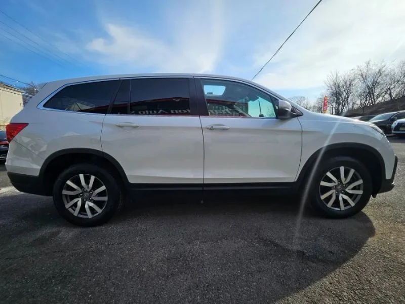 2021 Honda Pilot 3rd Gen - Image 12 of 12