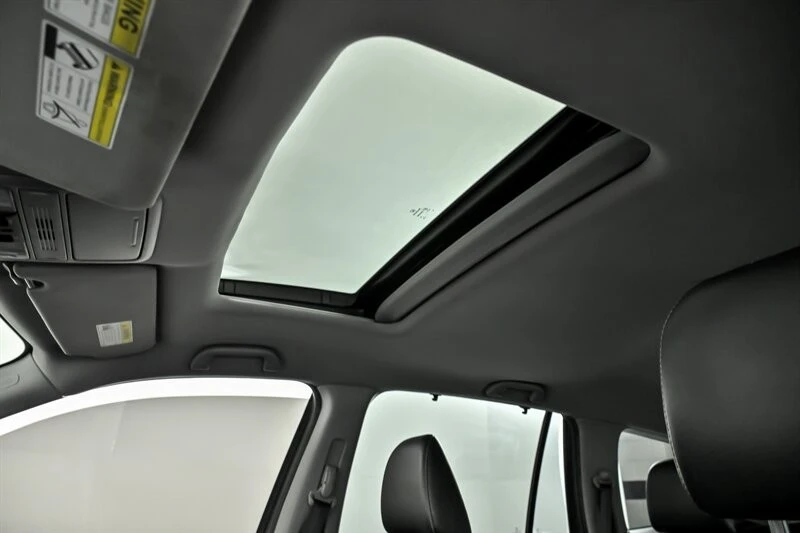 2021 Honda Pilot 3rd Gen - Image 20 of 21