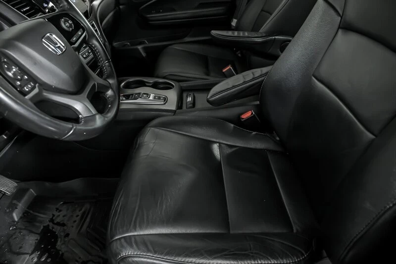 2021 Honda Pilot 3rd Gen - Image 18 of 21