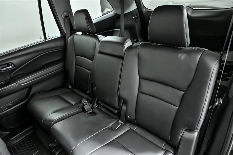 2021 Honda Pilot 3rd Gen - Image 21 of 21