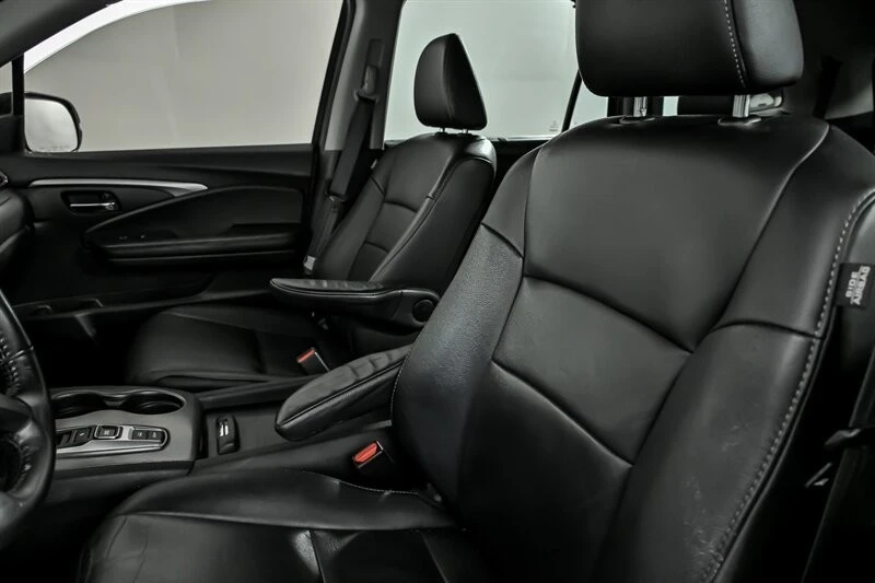 2021 Honda Pilot 3rd Gen - Image 19 of 21