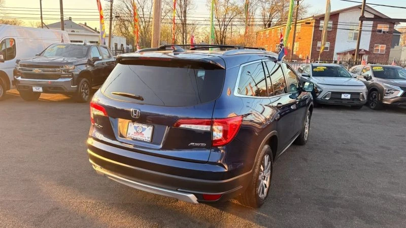 2021 Honda Pilot 3rd Gen - Image 7 of 12