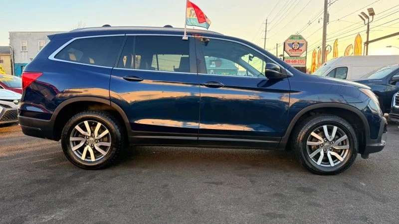 2021 Honda Pilot 3rd Gen - Image 11 of 12