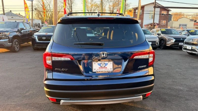 2021 Honda Pilot 3rd Gen - Image 6 of 12