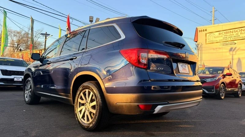 2021 Honda Pilot 3rd Gen - Image 8 of 12